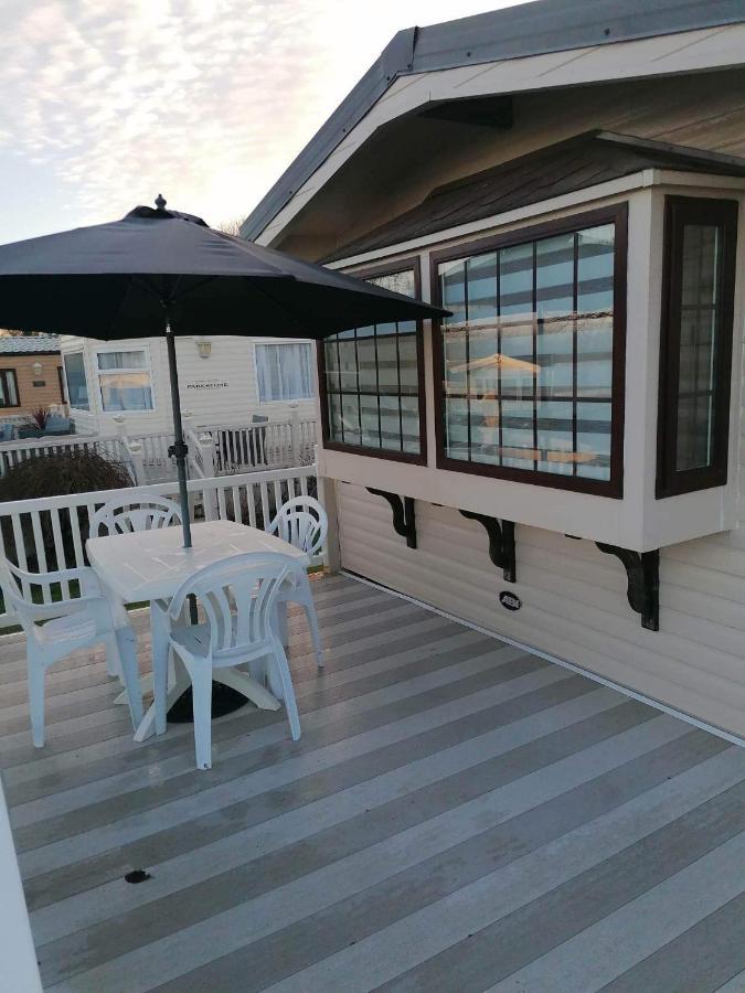Cornwall Cornwall-Chapmanswell Caravan Holiday Park A30 B&B Bed And Breakfast #41 론서스턴 외부 사진