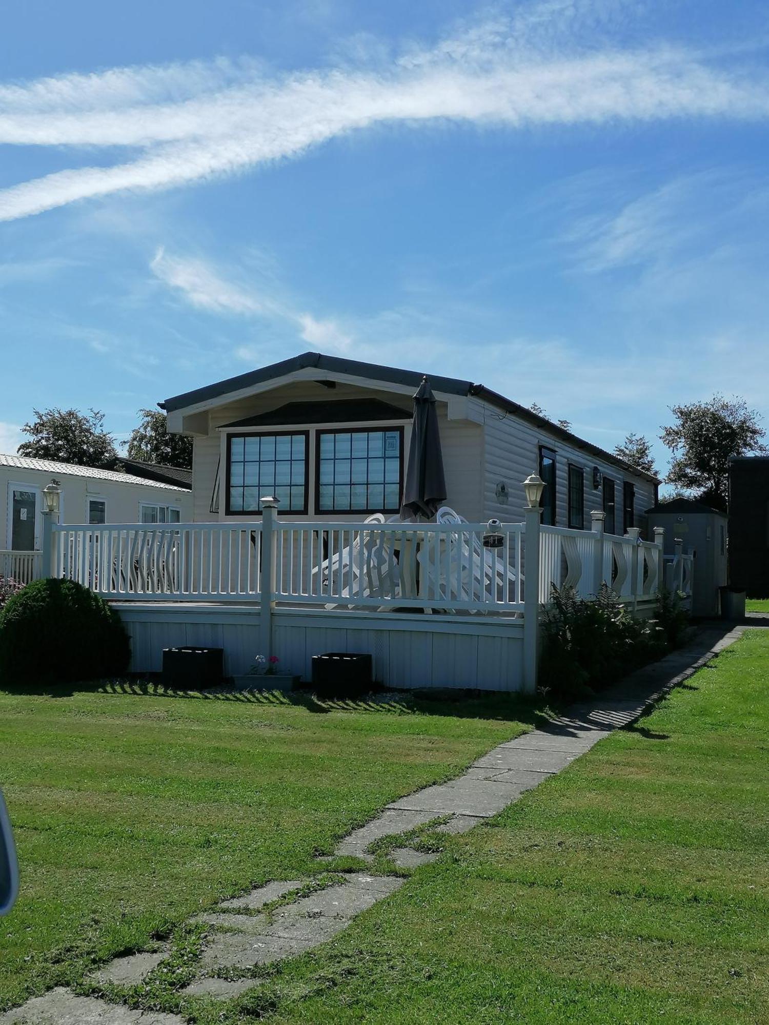 Cornwall Cornwall-Chapmanswell Caravan Holiday Park A30 B&B Bed And Breakfast #41 론서스턴 객실 사진